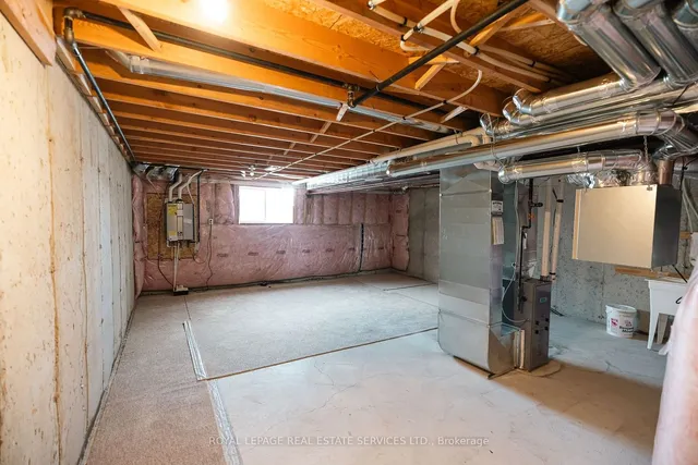 Additional image 15 of 116 Laguna Village Cres