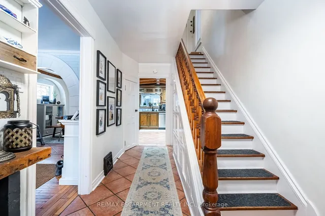 Additional image 39 of 164 Edgemont St