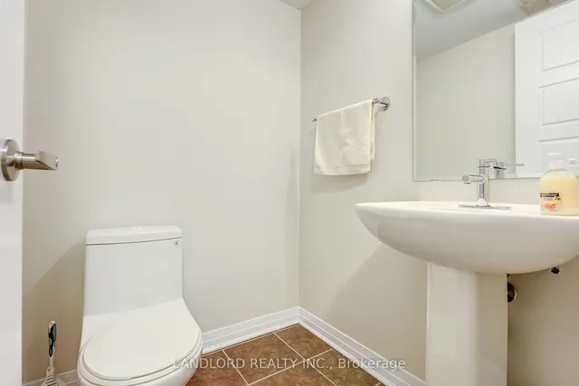 Additional image 25 of 50 Thomas Mulholland Dr Unit 7