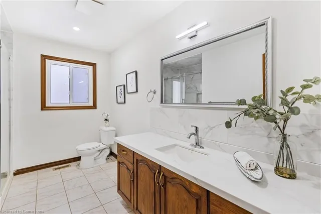 Additional image 21 of 739 Mud St