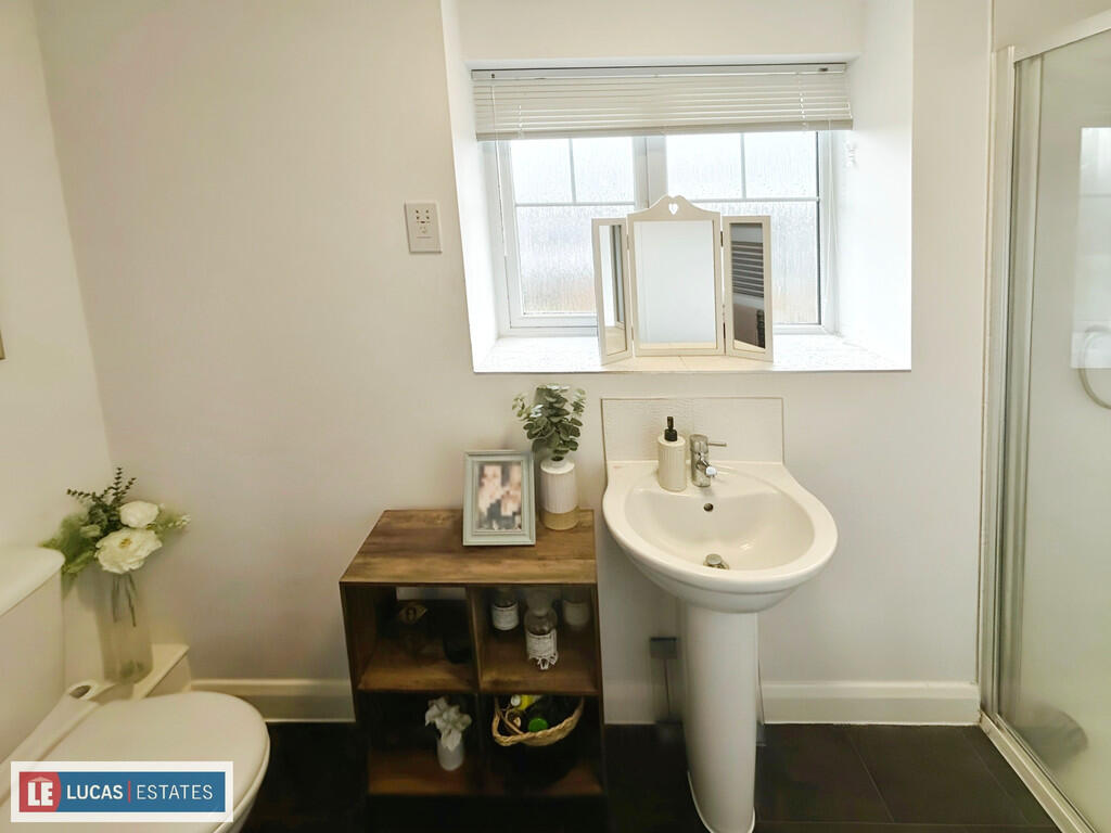 Additional image 16 of Trem Yr Afon, Cefn Hengoed, Hengoed