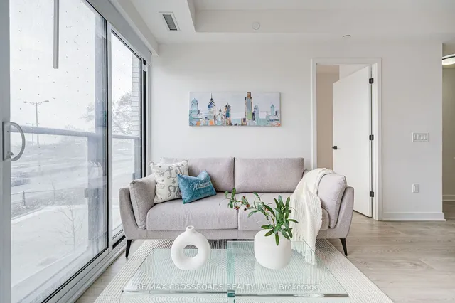 Additional image 14 of 36 Zorra St Unit 209