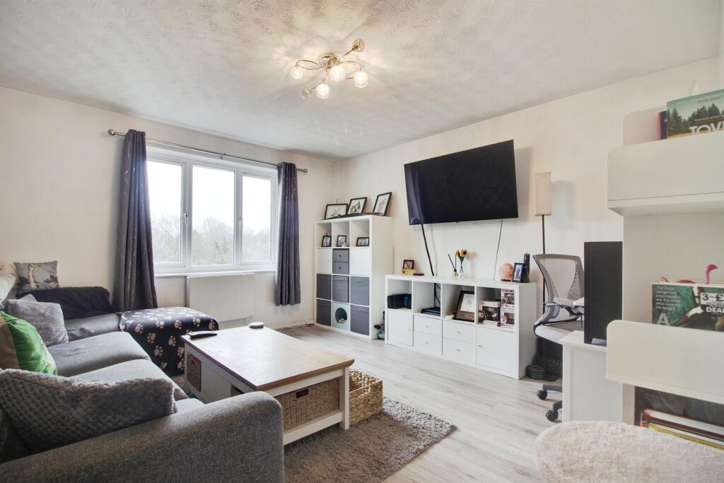 Additional image 2 of Wellington Drive, WELWYN GARDEN CITY