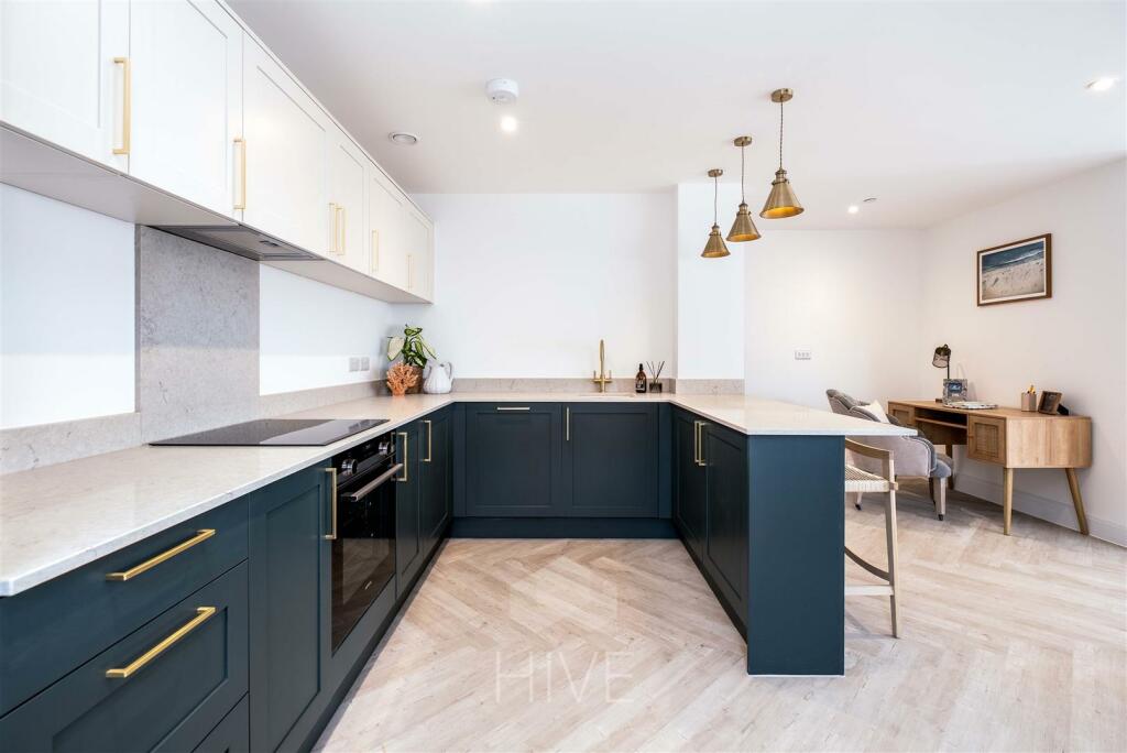 Additional image 7 of West Cliff Gardens, West Cliff, Bournemouth