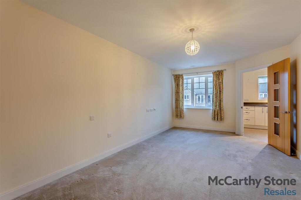 Additional image 10 of Roslyn Court, Lisle Lane, Ely