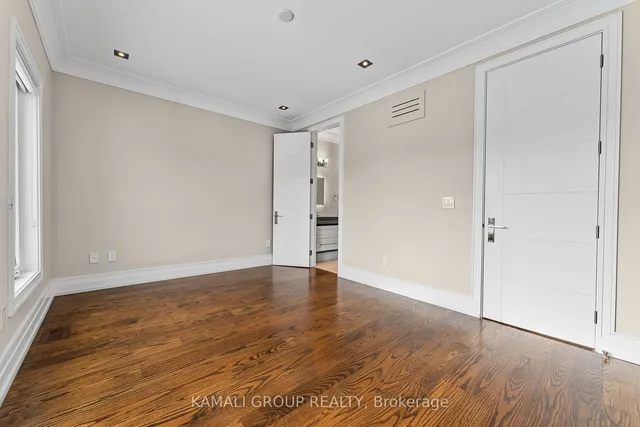 Additional image 29 of 280 Poyntz Ave