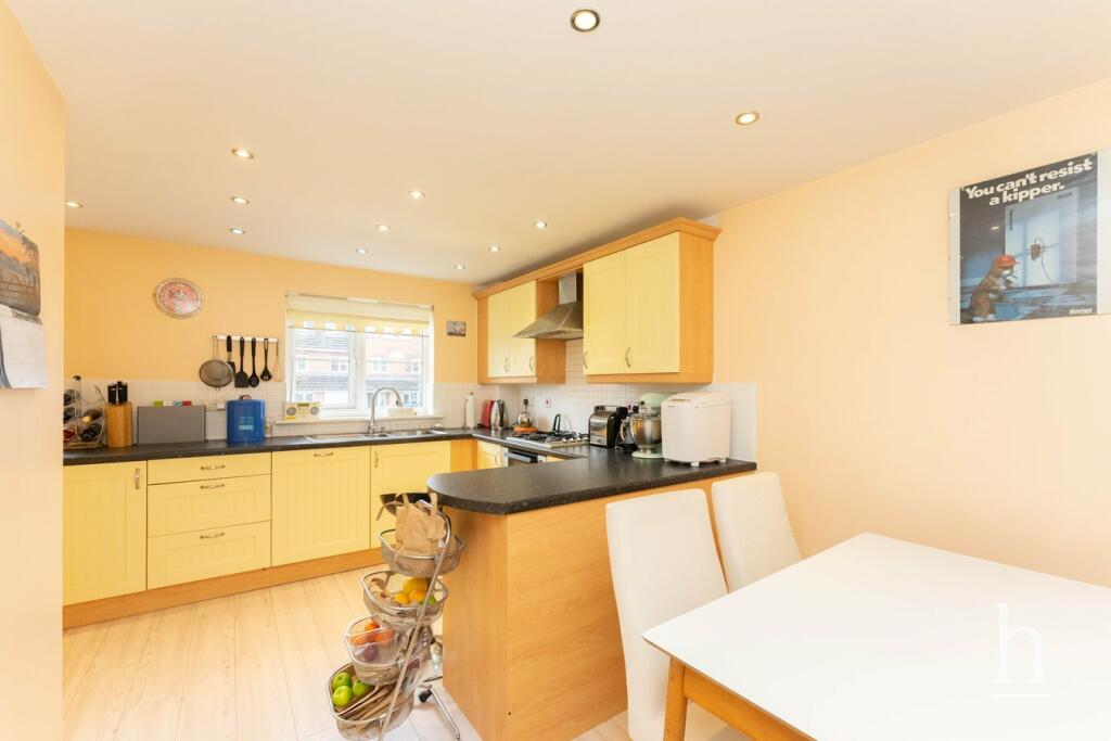 Additional image 4 of East O' Hills Close, Heswall, Wirral, CH60