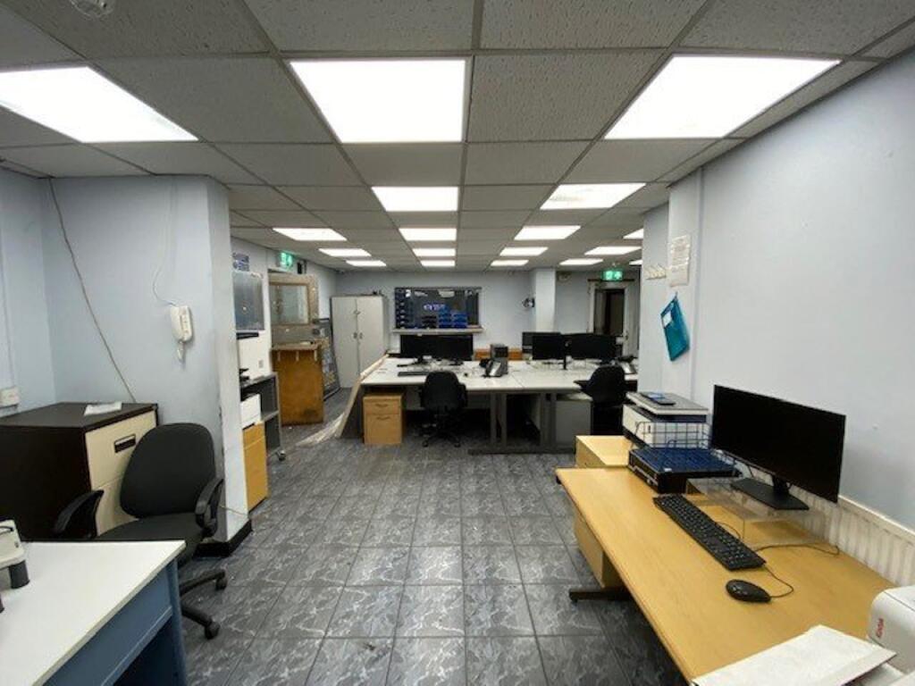 Additional image 4 of Riverbank House, Dyffryn Business Park, Alder Avenue, Ystrad Mynach, CF82 7TW