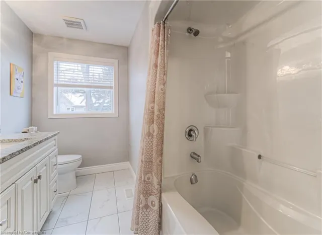 Additional image 26 of 82 Woolwich St