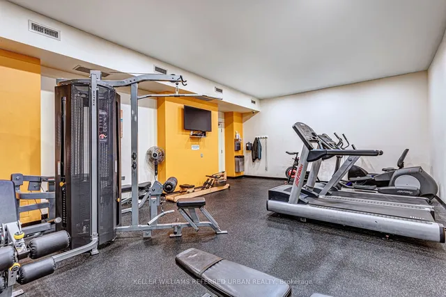 Additional image 30 of 901 Queen St Unit 404