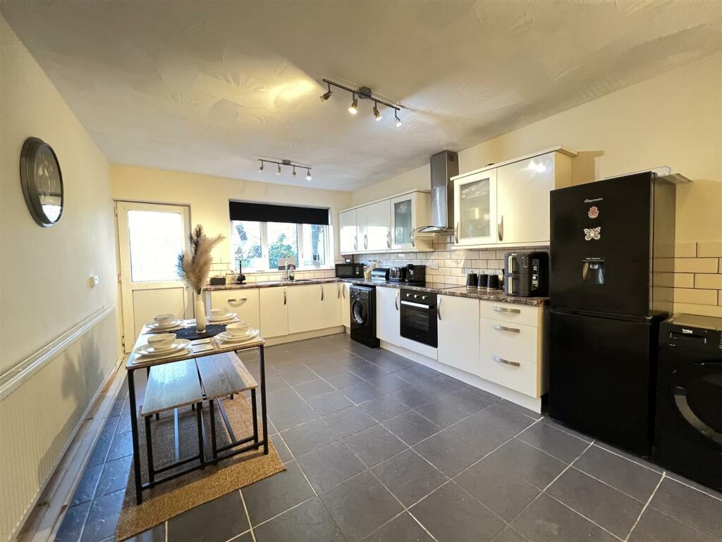 Additional image 8 of Dowlais Street, Aberdare