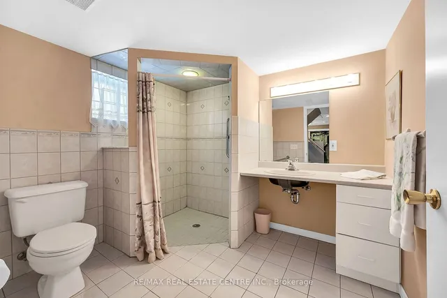 Additional image 32 of 44 Patika Ave