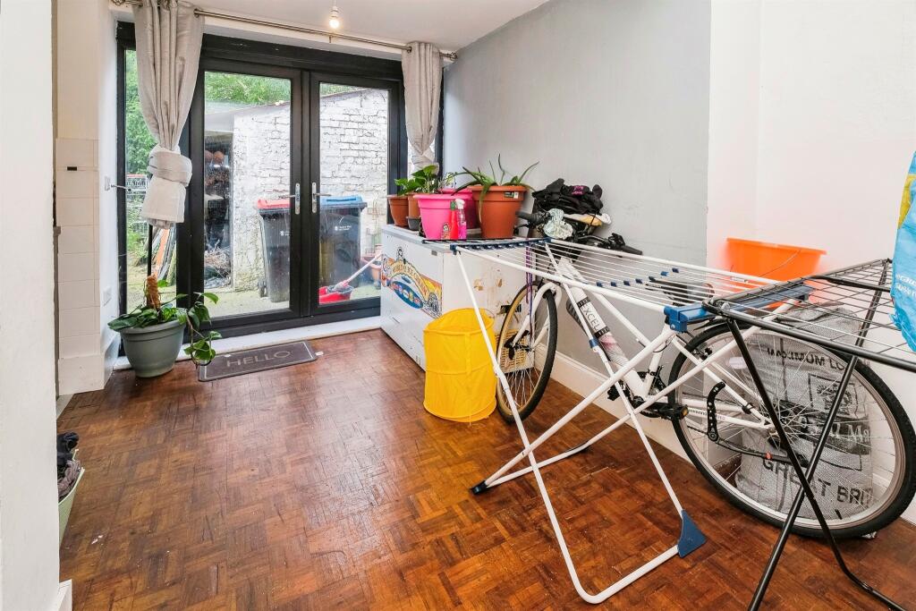 Additional image 15 of Village Road, Christleton, Chester