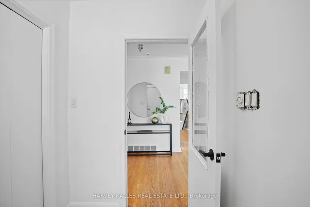 Additional image 19 of 121 Hove St