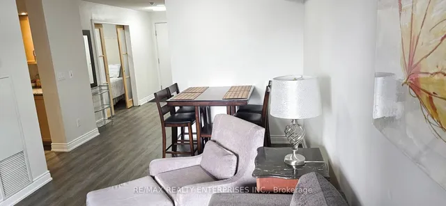 Additional image 14 of 250 Wellington St Unit 1435