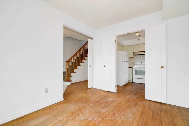 Additional image 7 of 26 Hazel Ave