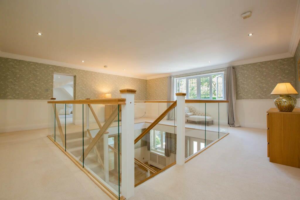 Additional image 28 of Kings Drive, CH48