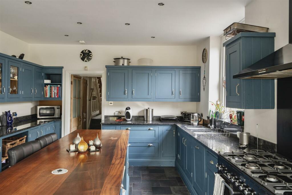 Additional image 12 of Plymouth Road, Penarth