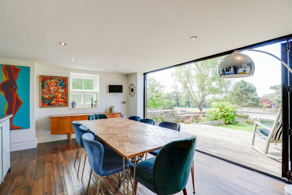 Additional image 7 of 1 St. Augustines Place, Penarth, CF64 1BJ