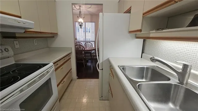 Additional image 7 of 1414 King St Unit 206