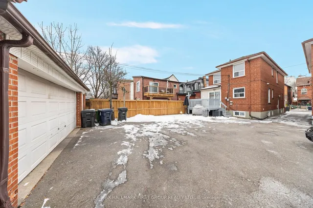 Additional image 25 of 48 Macdonell Ave