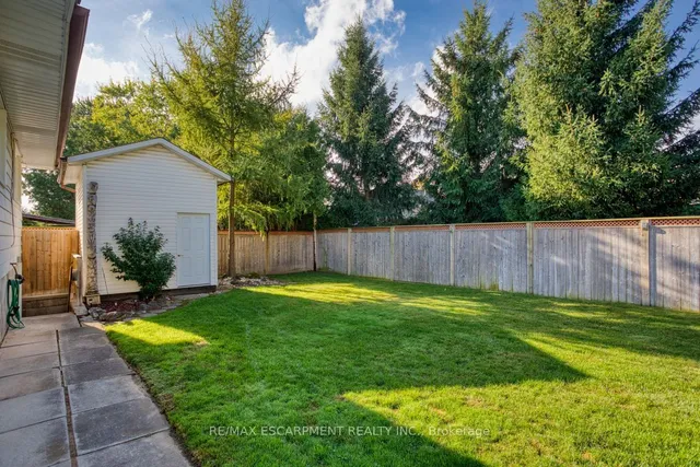 Additional image 27 of 984 Easterbrook Ave