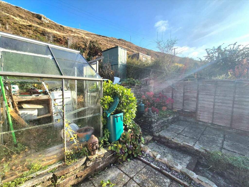 Additional image 18 of Fairview, Porth