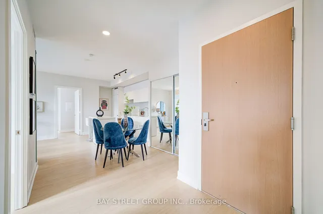 Additional image 8 of 7 Grenville St Unit 3211