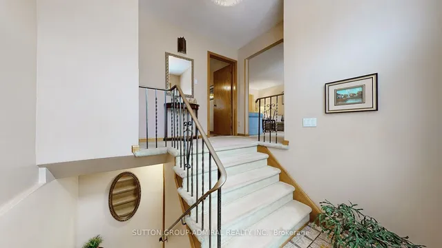 Additional image 5 of 23 St. Paschal Crt