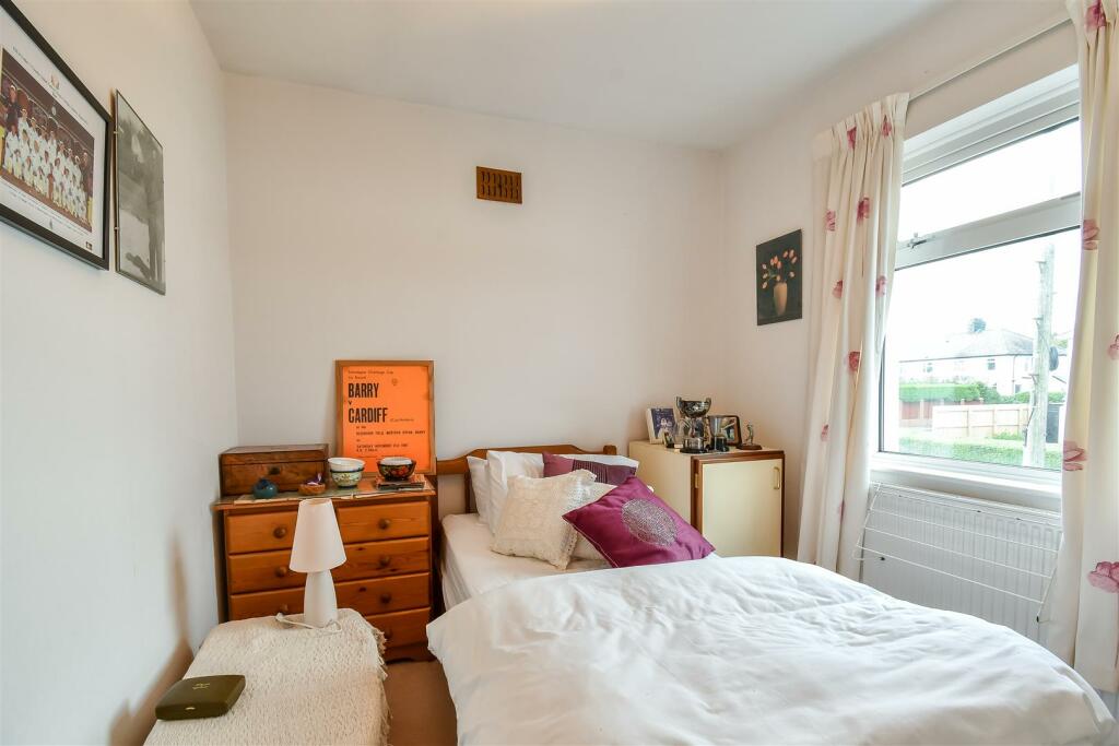 Additional image 12 of Trem Y Don, Barry