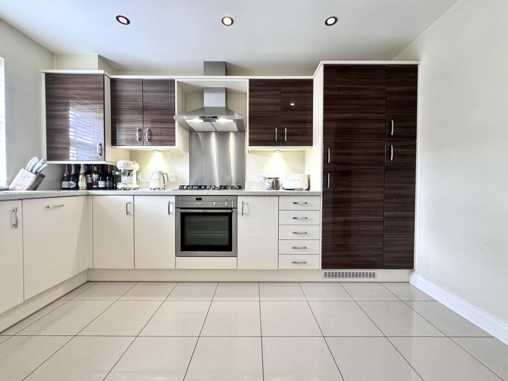 Additional image 17 of Tan Y Bryn Gardens, Llwydcoed, Aberdare, South Glamorgan