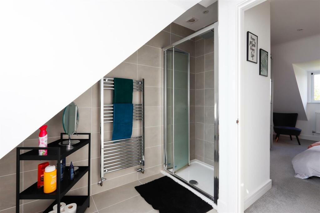 Additional image 16 of Port Road West, Barry