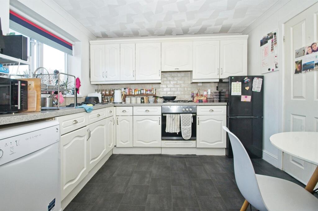 Additional image 3 of Lewis Place, Porthcawl