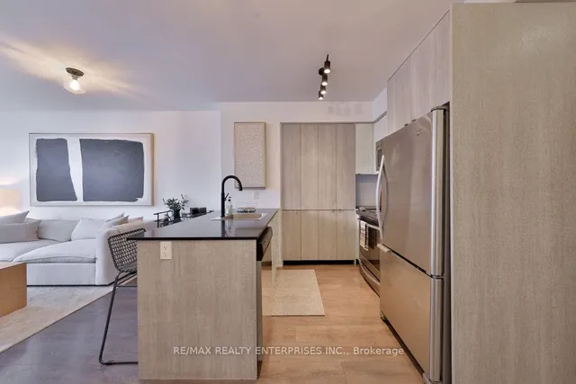 Additional image 3 of 9 Valhalla Inn Rd Unit 306