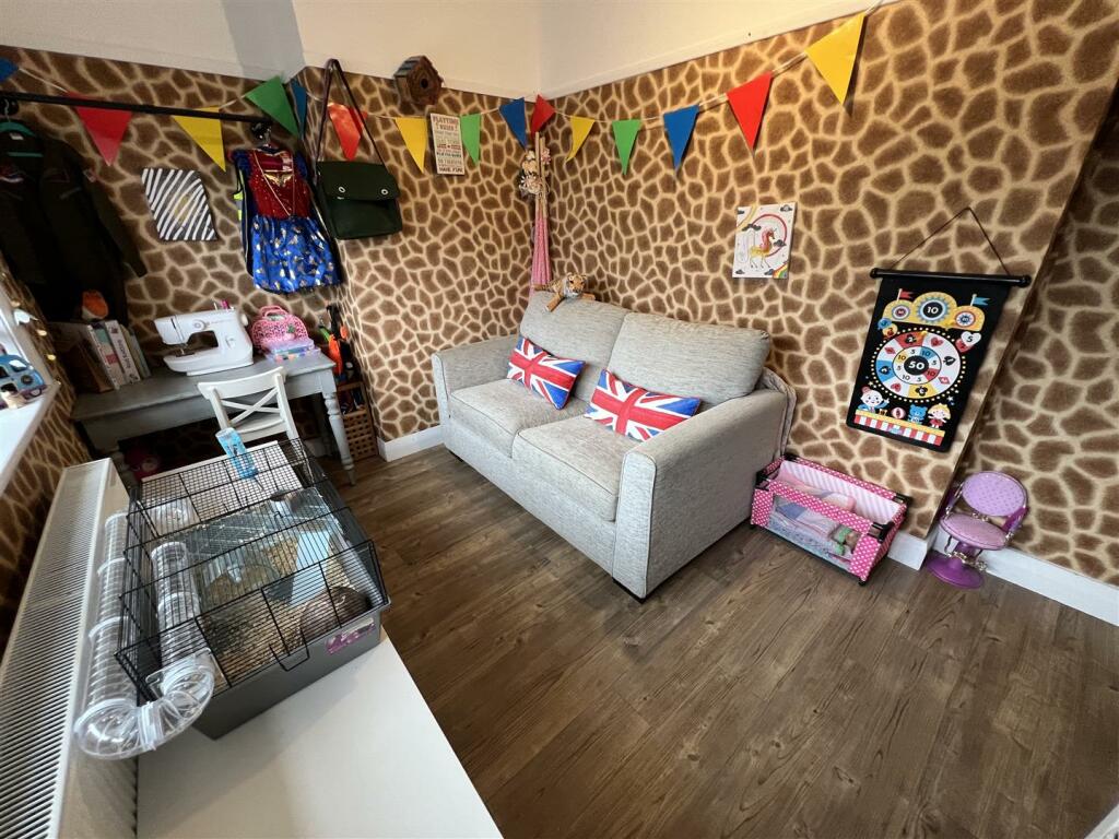 Additional image 17 of Mostyn Avenue, Heswall, Wirral