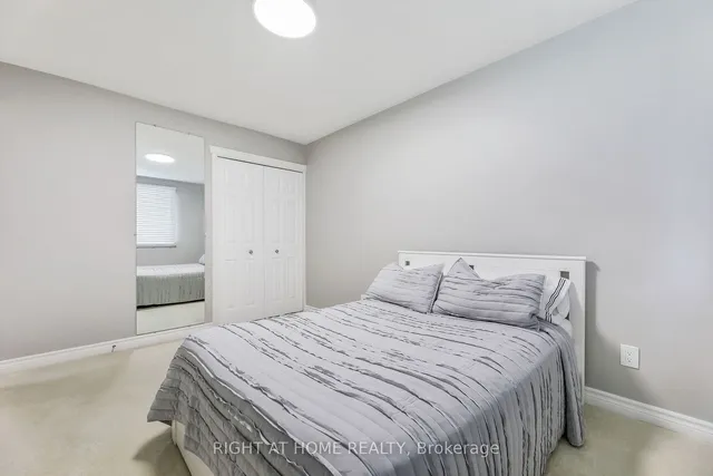 Additional image 9 of 650 Jennifer Cres