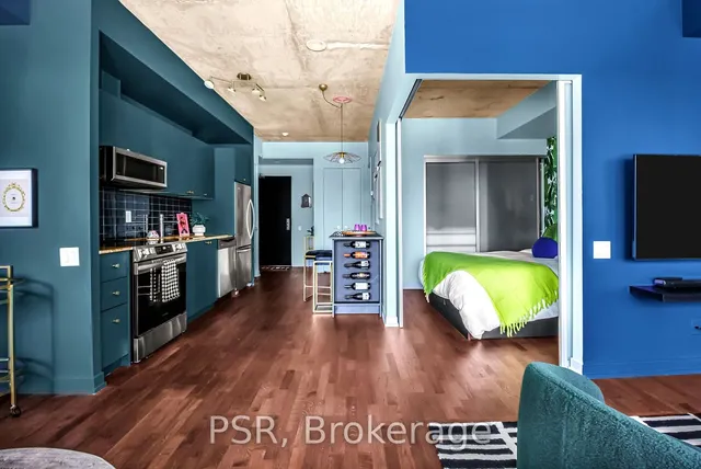 Additional image 4 of 95 Bathurst St Unit 816