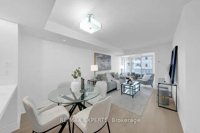 Additional image 14 of 65 E Liberty St Unit 818