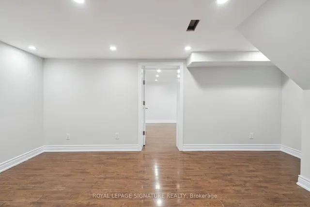 Additional image 30 of 48 Neapolitan Dr