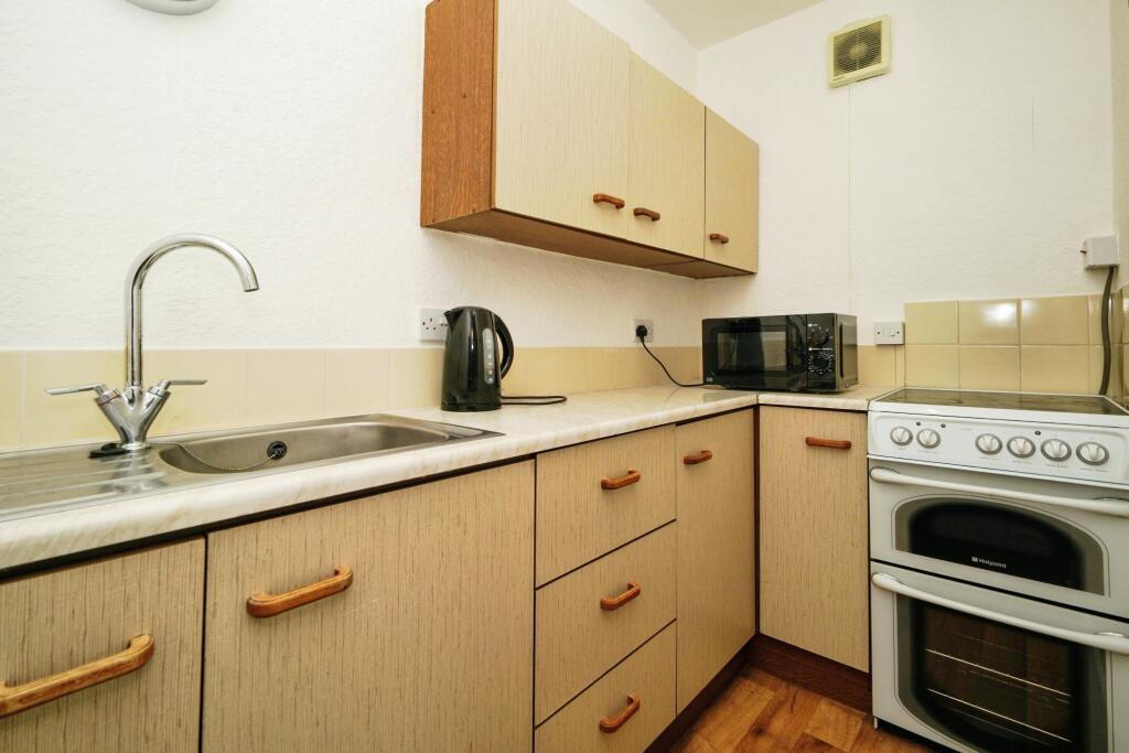 Additional image 8 of Wellington Road, Wallasey, CH45