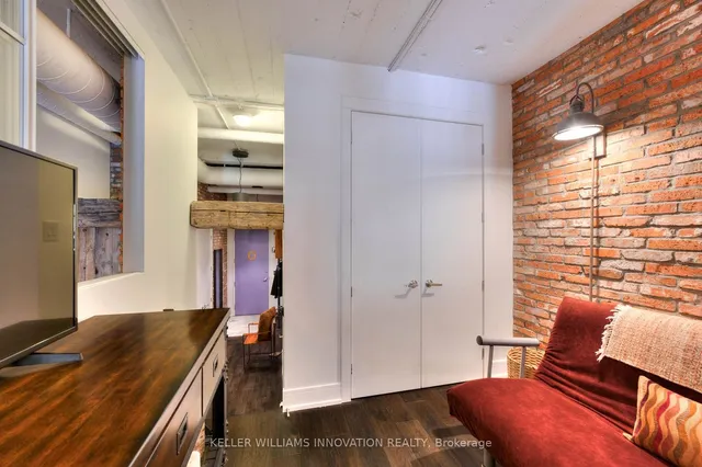 Additional image 10 of 112 Benton St Unit 224