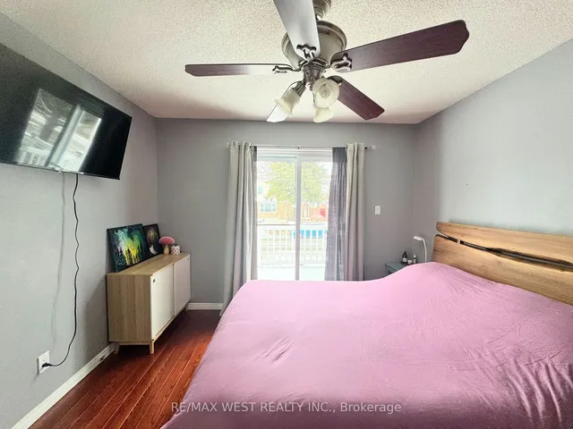 Additional image 25 of 10 Frances Ave