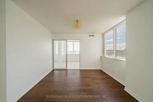 Additional image 26 of 11753 Sheppard Ave Unit 224