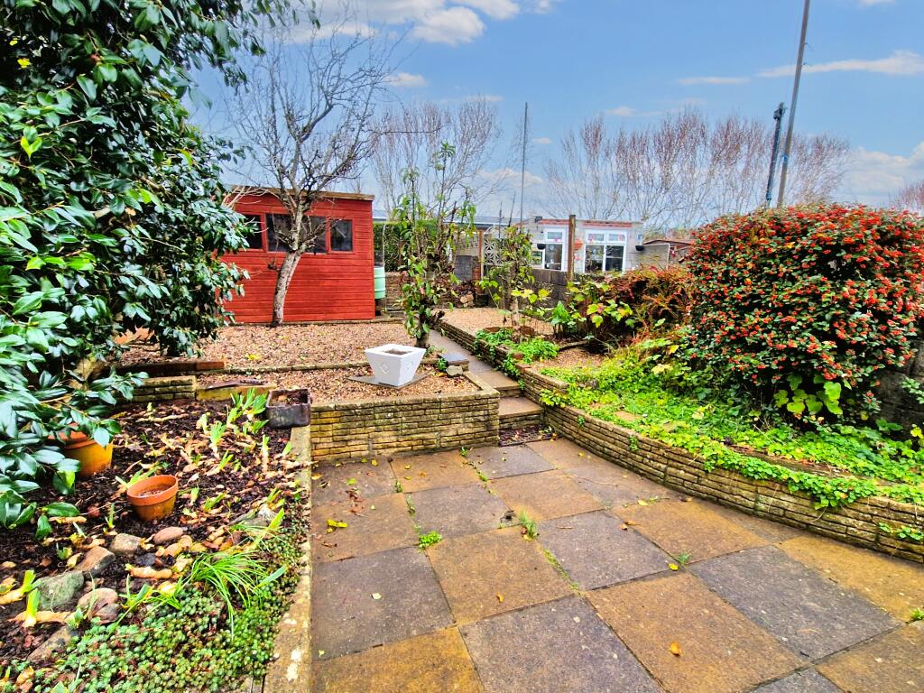 Additional image 16 of LEWIS PLACE, PORTHCAWL, CF36 3EG