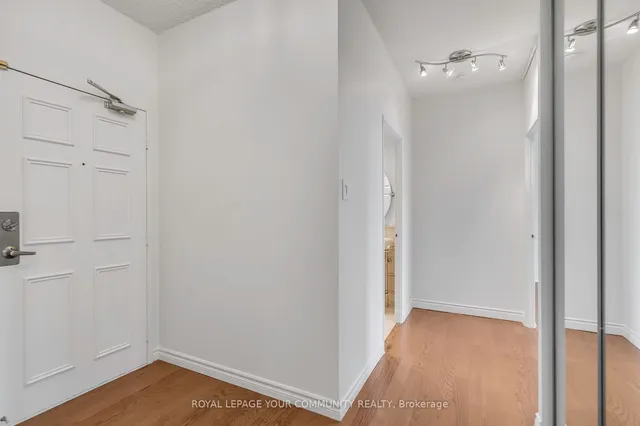 Additional image 21 of 86 Gloucester St Unit 1408