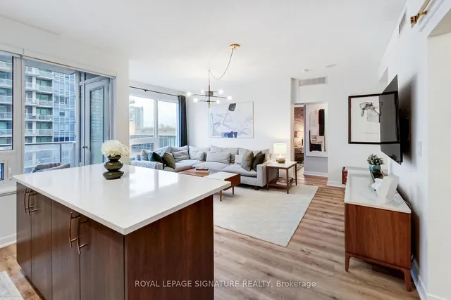 Additional image 10 of 59 East Liberty St Unit 1111