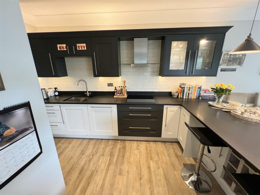 Additional image 8 of Oldfield Way, Heswall, Wirral