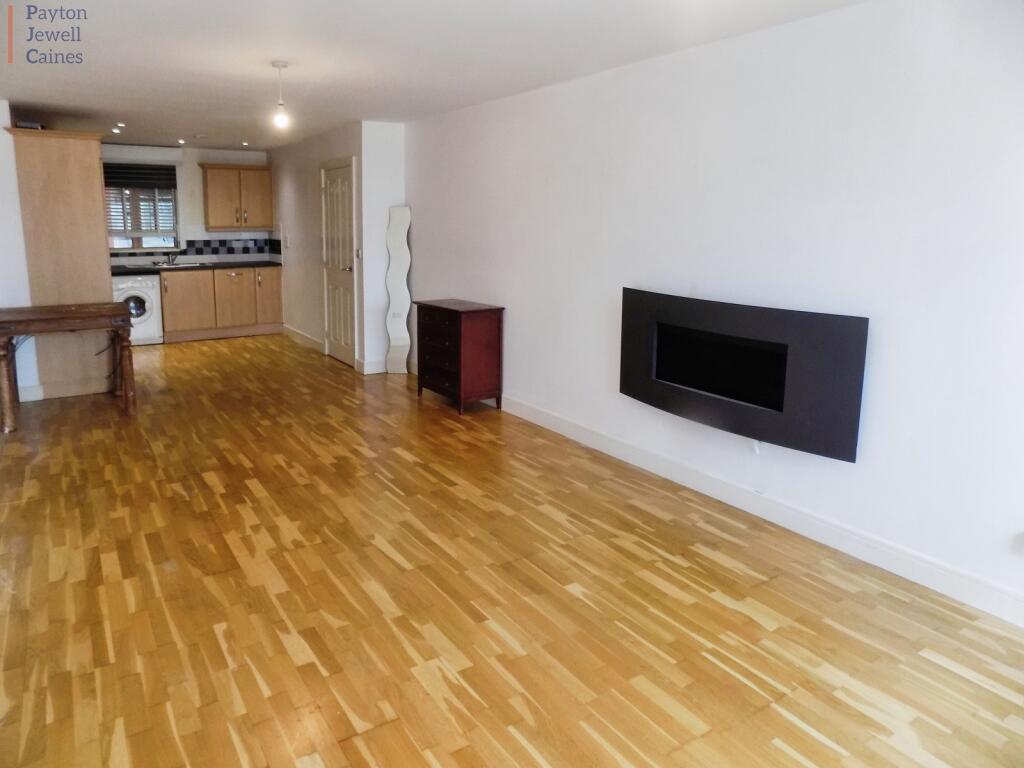 Additional image 2 of Esplanade House, Porthcawl, Bridgend. CF36 3YE