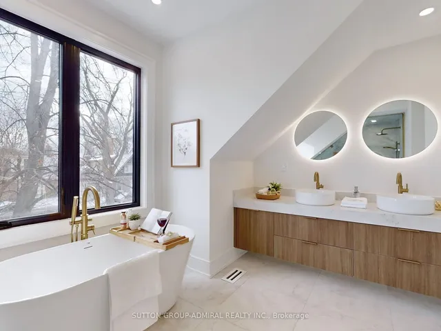 Additional image 13 of 134 Wolfrey Ave