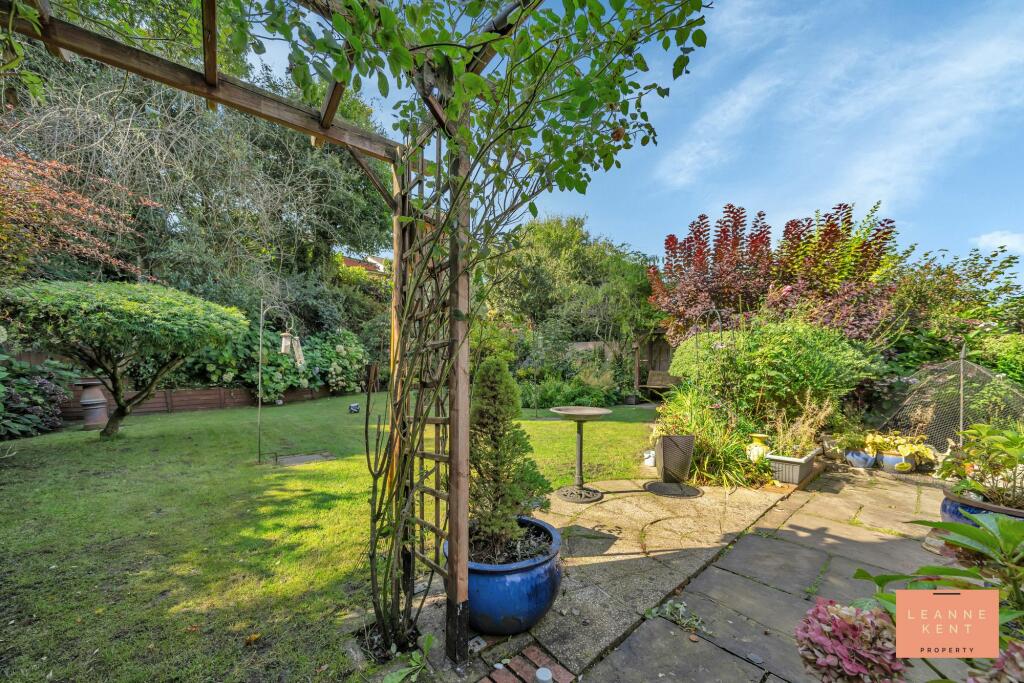 Additional image 35 of Rhyd Y Gwern Close, Rudry, CF83